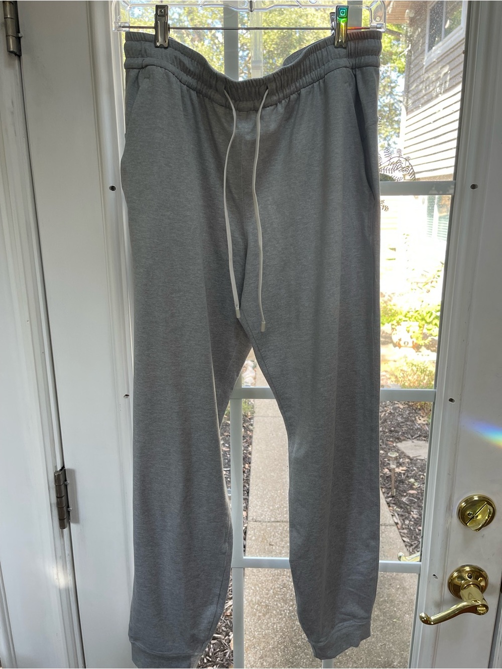 Lululemon Woman’s Gray Drawstring Sweatpants NWOT